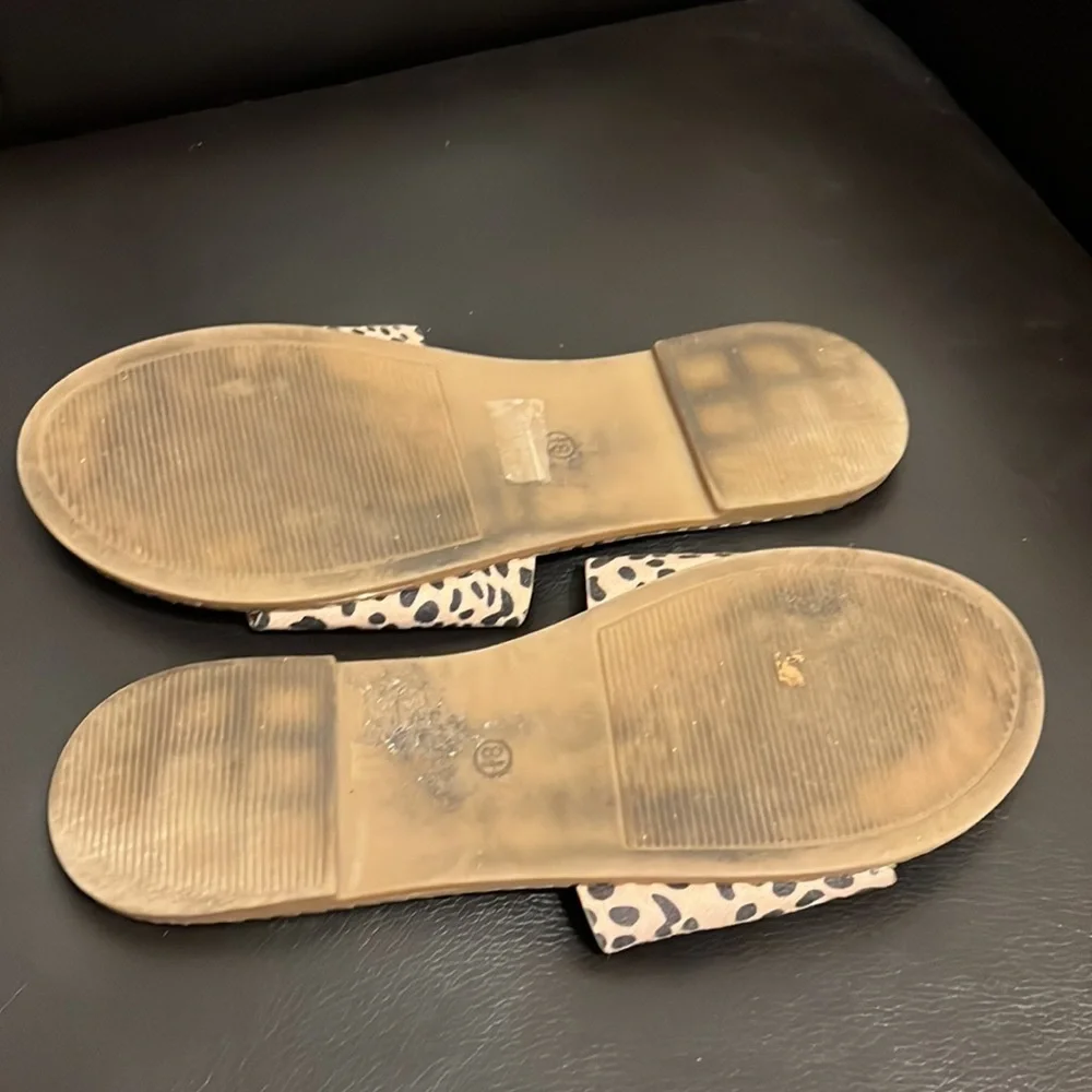 Cheetah Print Slide Sandals
